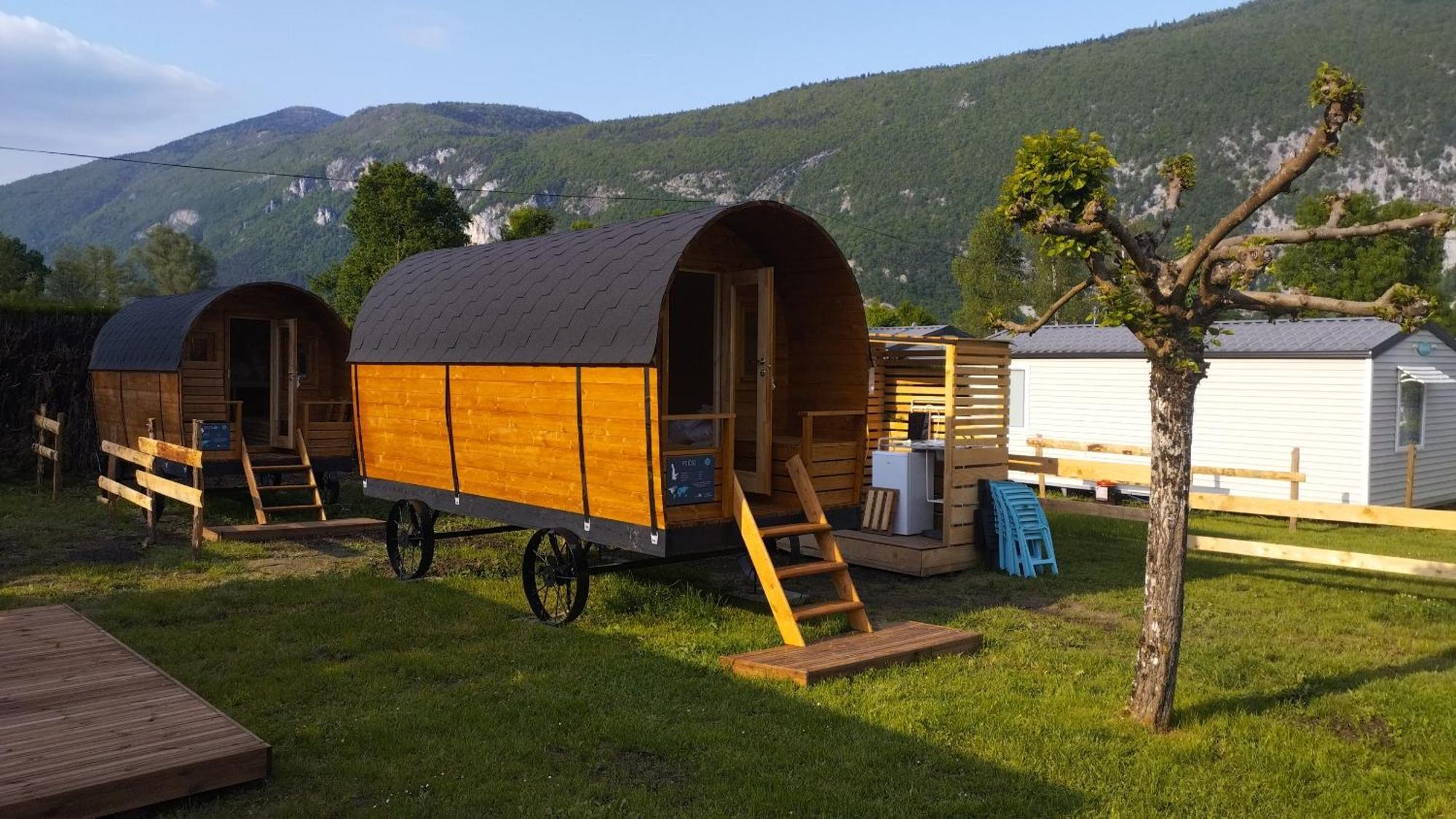 Camping Le Hameau Des Pecheurs Hotel Novalaise Luaran gambar