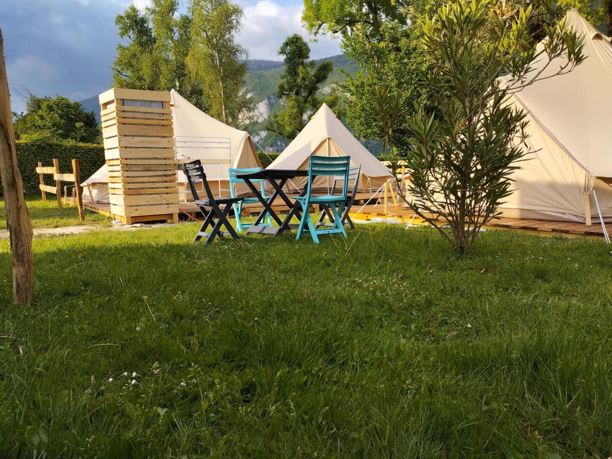 Camping Le Hameau Des Pecheurs Hotel Novalaise Luaran gambar